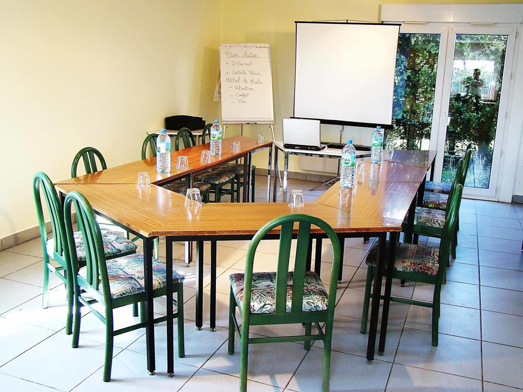 Logis Hotel Le Moulin Des Gardelles Riom Dış mekan fotoğraf