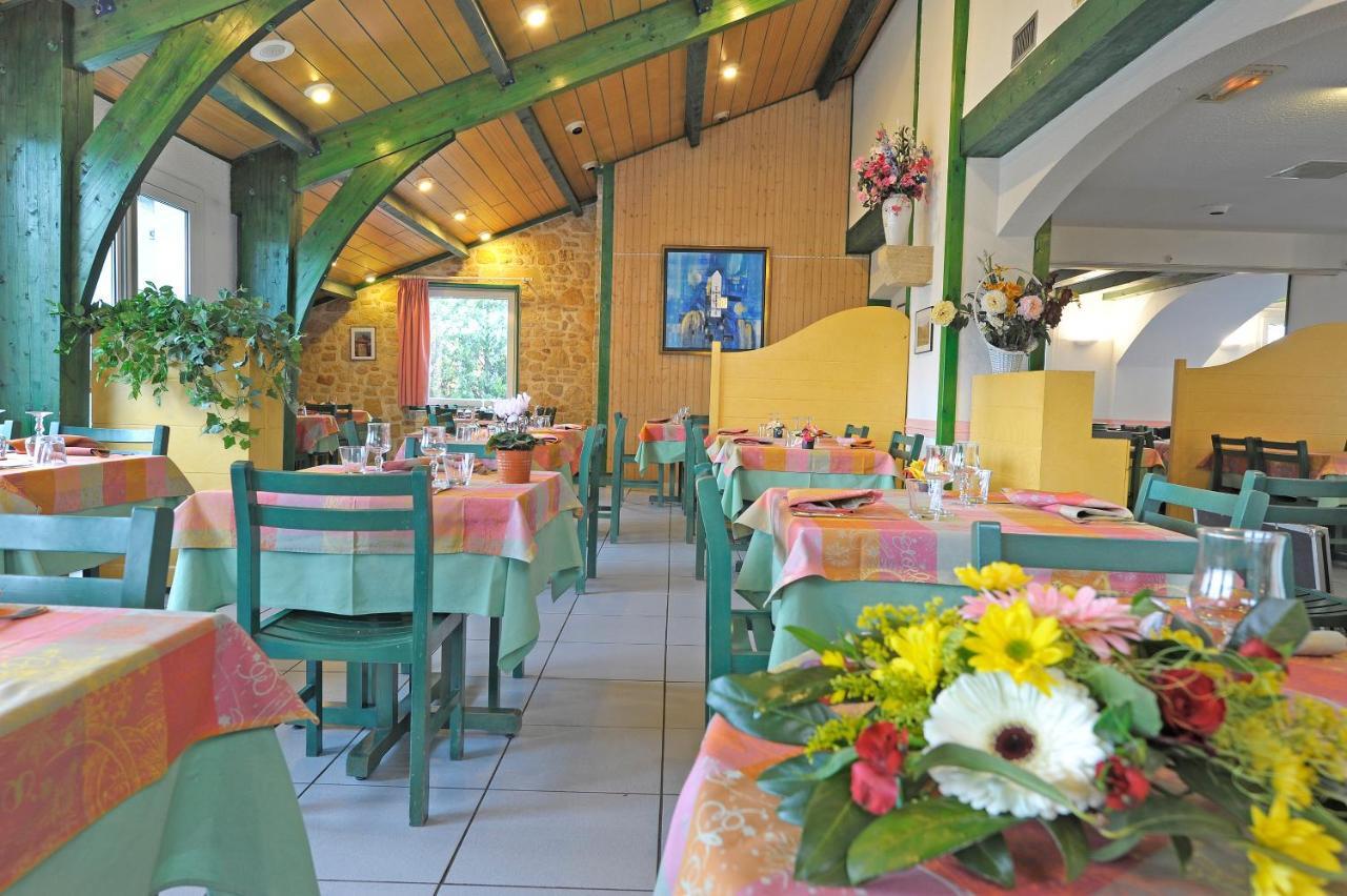 Logis Hotel Le Moulin Des Gardelles Riom Dış mekan fotoğraf